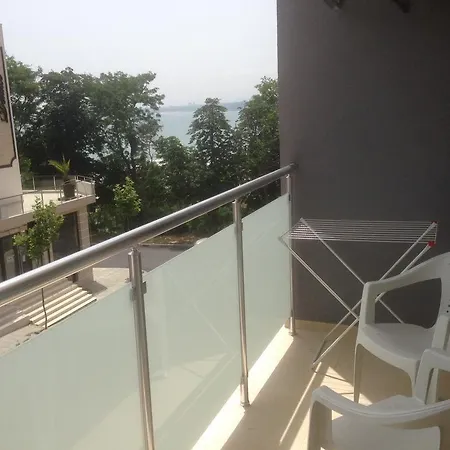 Apartamento Afrohris 2